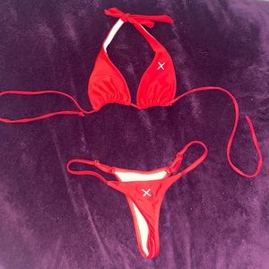 Boutine LA red bikini